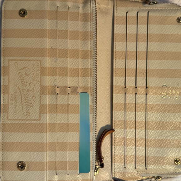 Authentic Limited Edition Louis Vuitton Zip Around Long Organizer - Picture 2 of 7